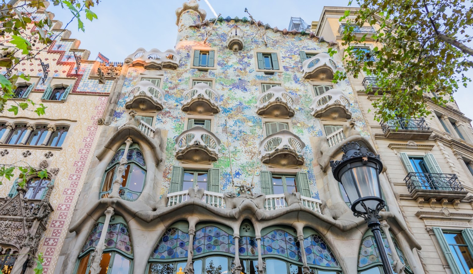  travel to spain gaudi